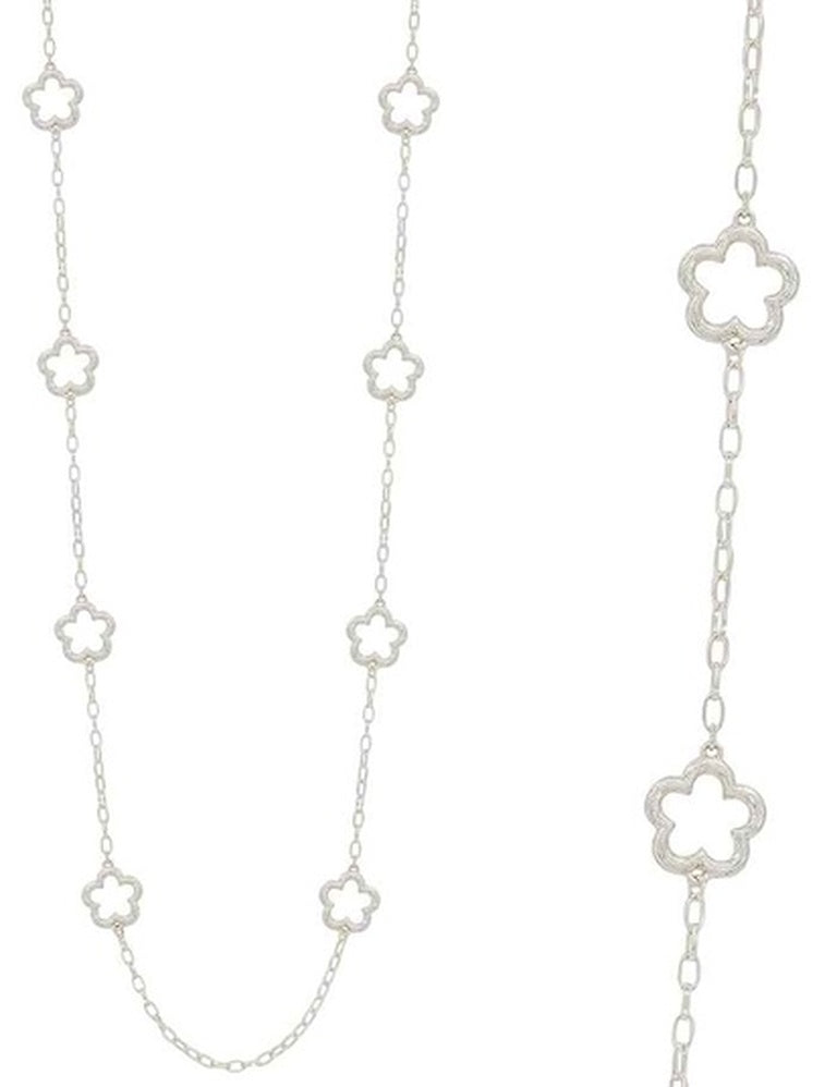 Daisy Silver Necklace