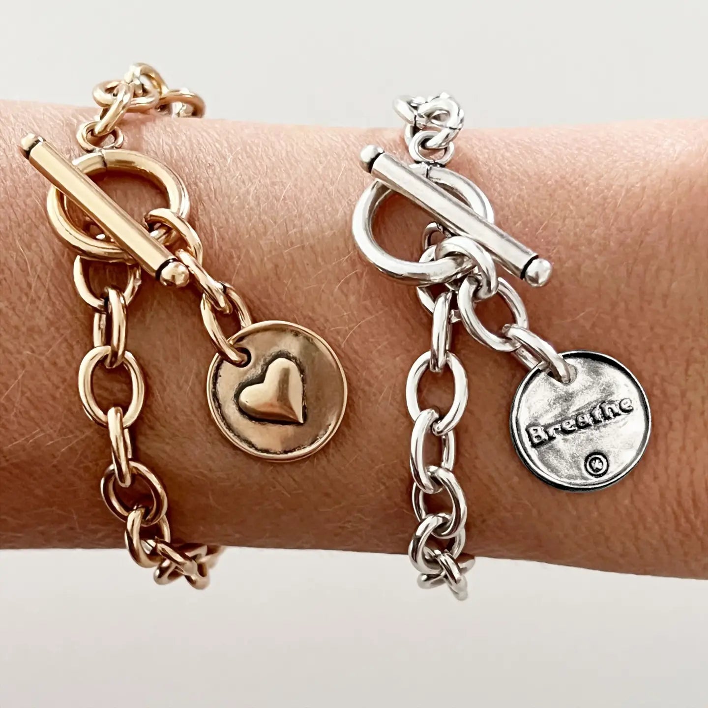 Circle Pendant Chain Bracelet-Gold/Silver "Breathe"