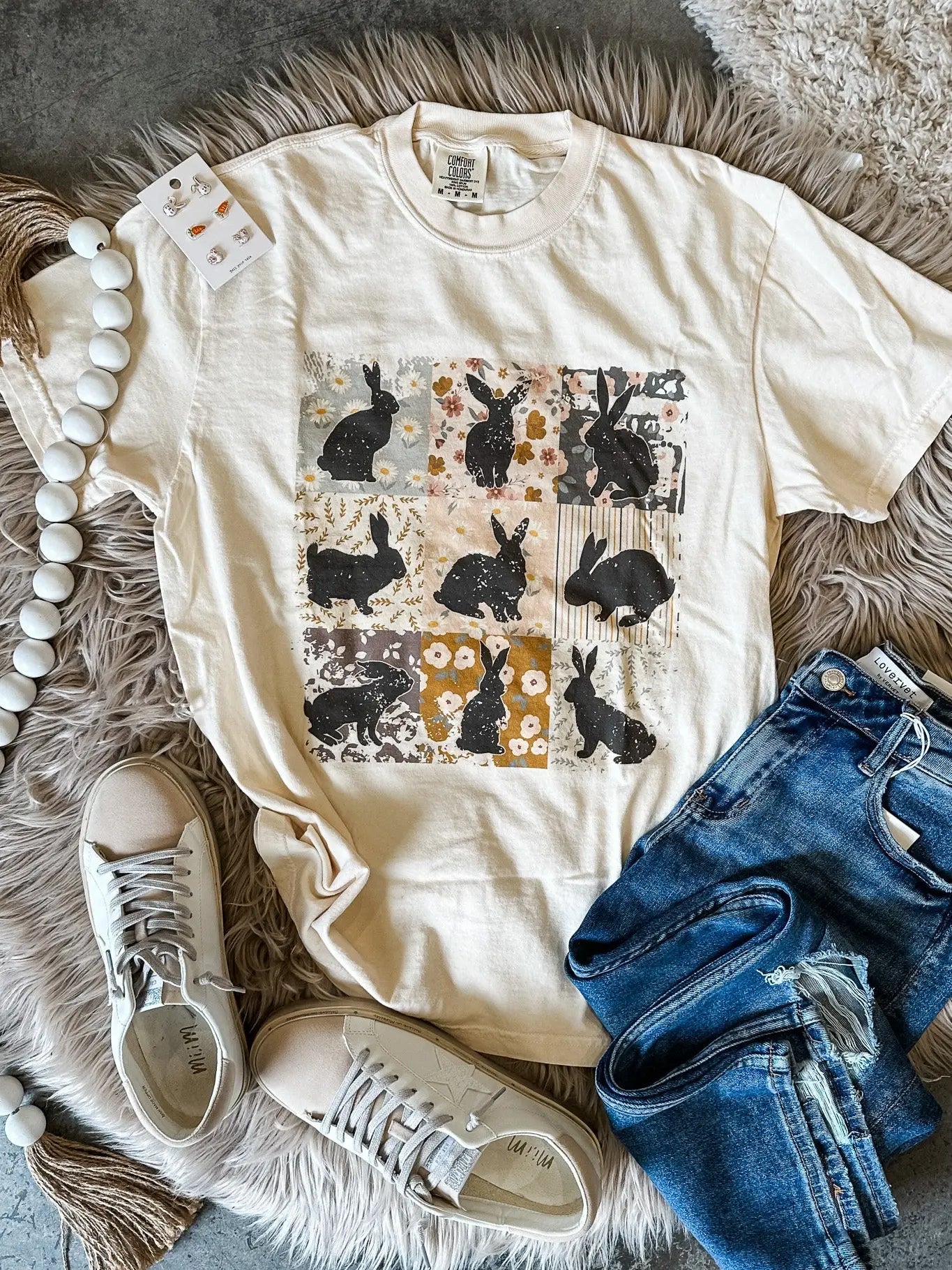 Floral Bunny Outlines Graphic Tee - Ivory