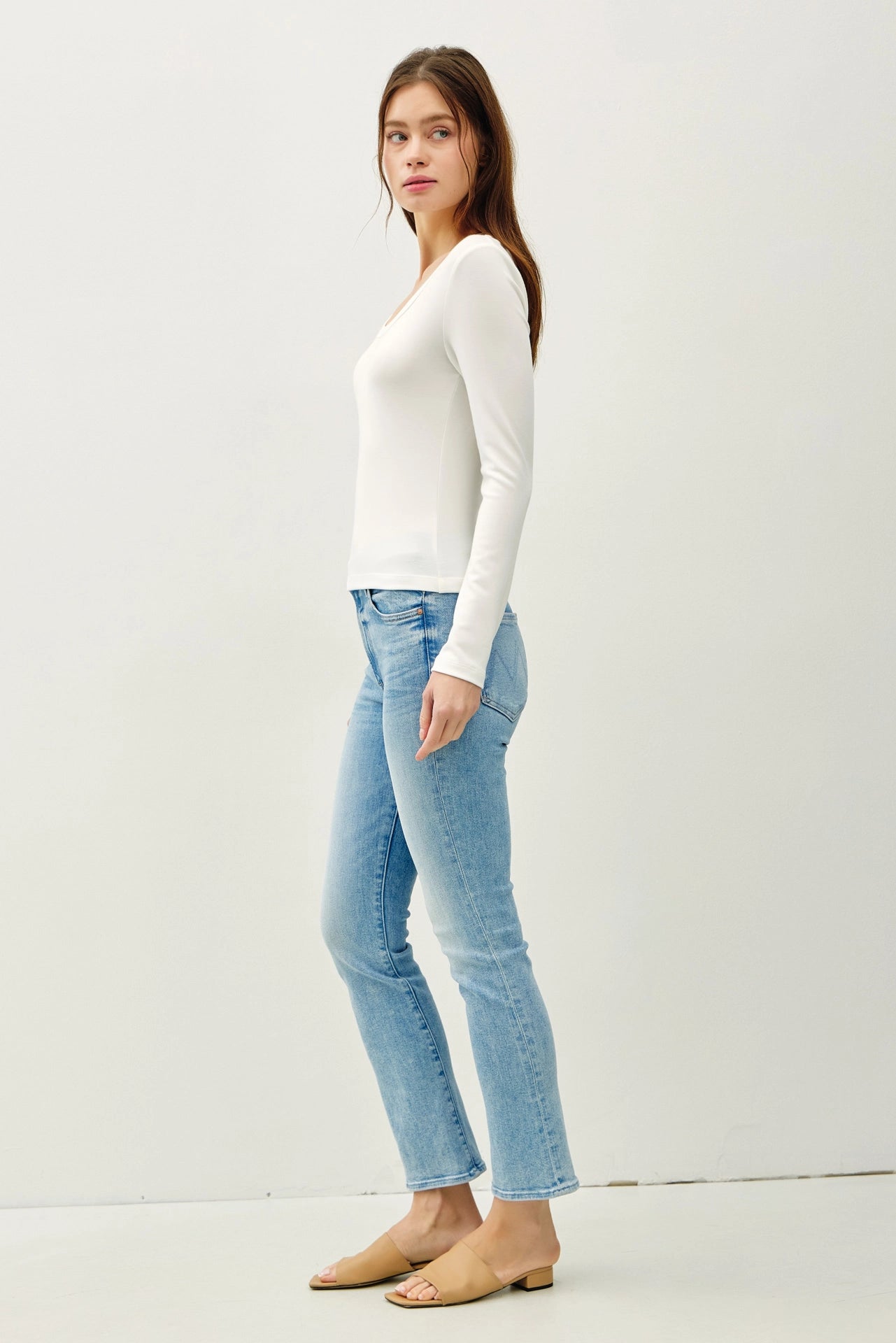 Basic Scoop Neck Long Sleeve Top-Ivory