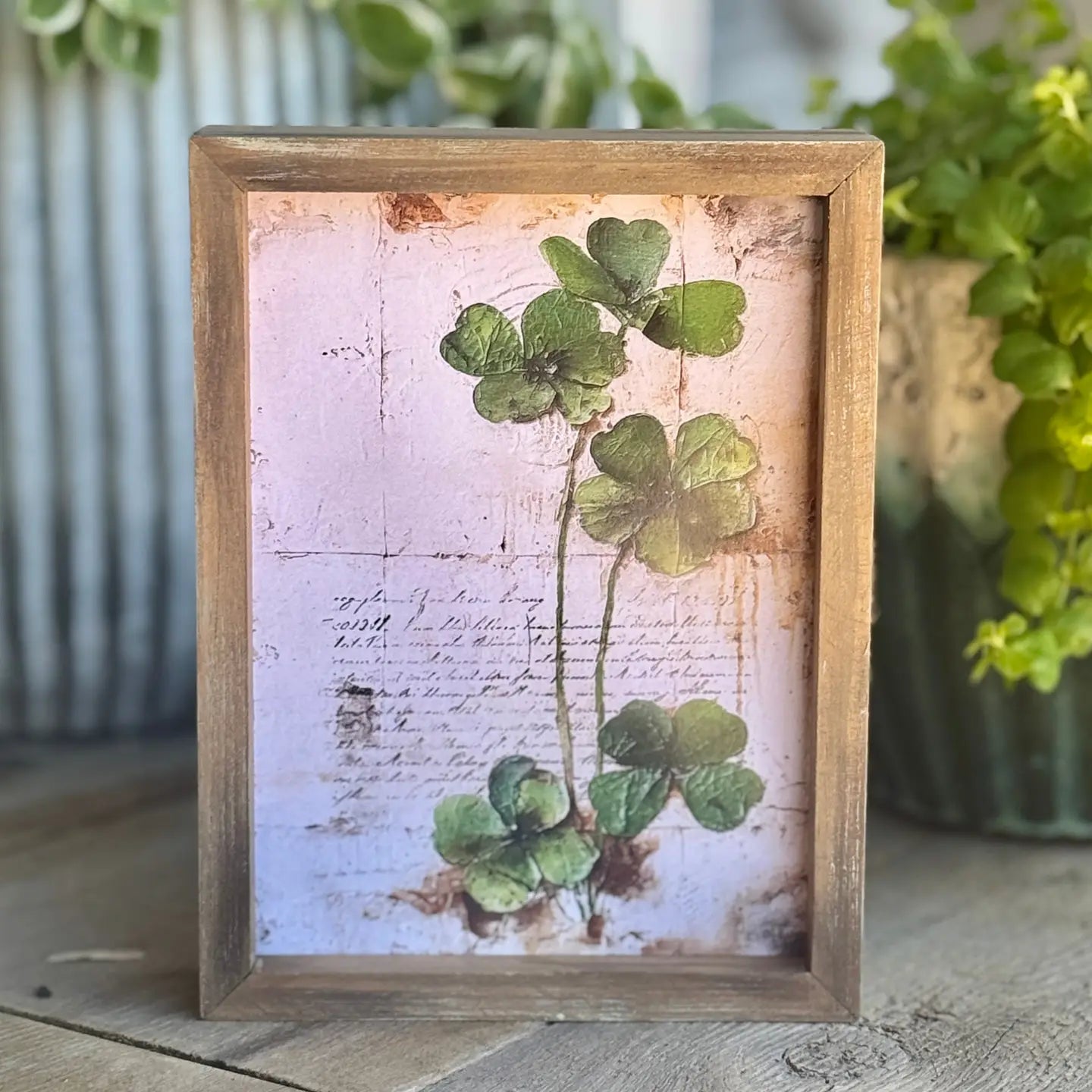 Wild Clover Frame