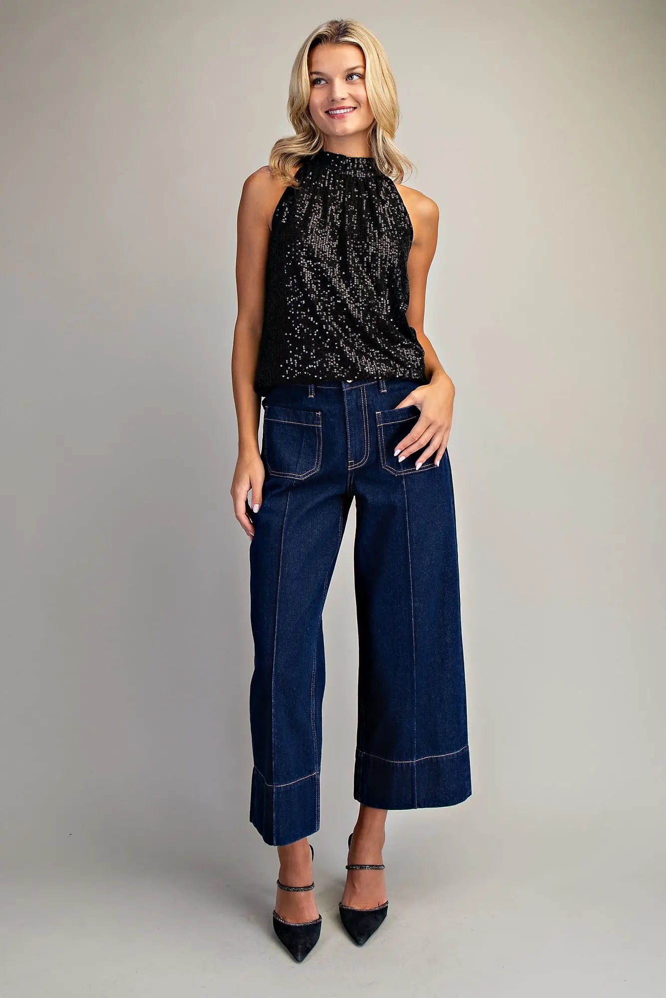 Sequin GLITTER HALTER NECK TOP-Black