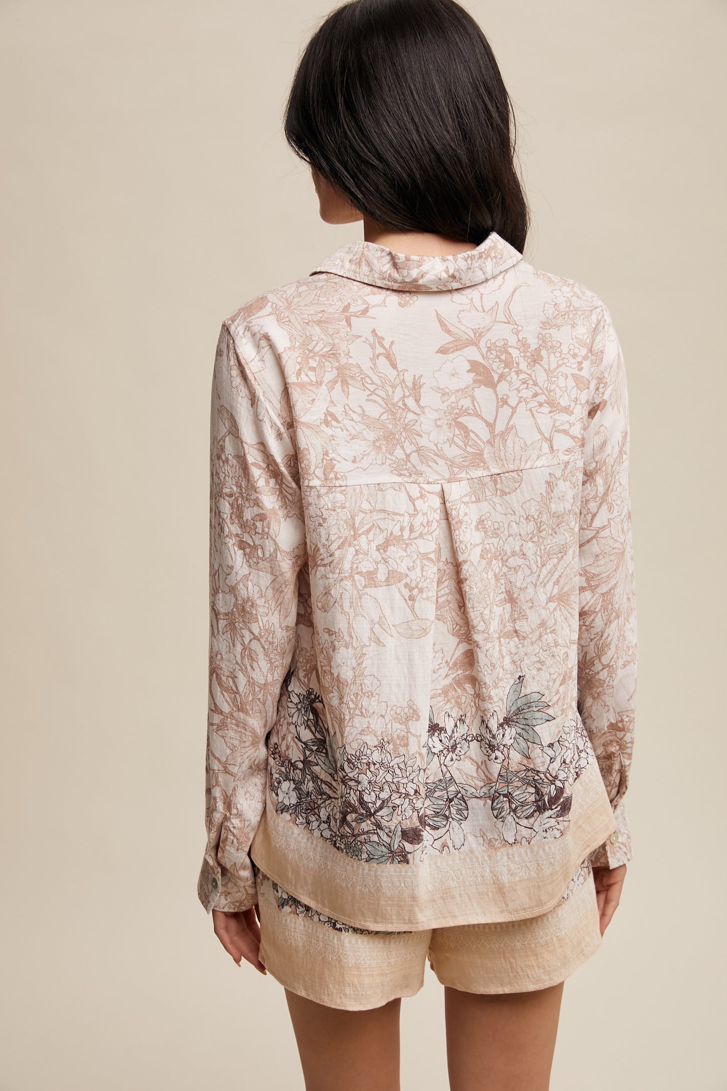 Botanical Print Relaxed Shirt & Lined Shorts Set-Champagne