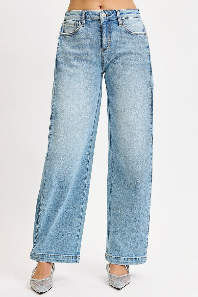Joslyn MID RISE FIT WIDE & BARREL SNAP CLOSED HEM JEANS