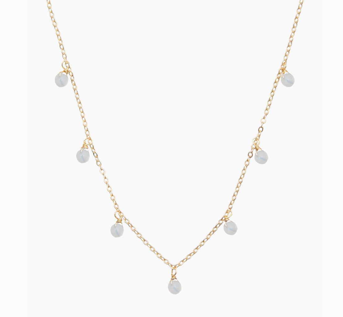 Moon Dancer Dewdrop Necklace