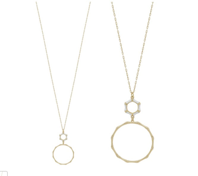Cloony White Necklace