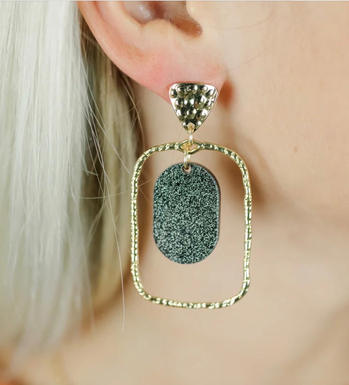 Taylor Shaye Black Glitter Oval Hoops