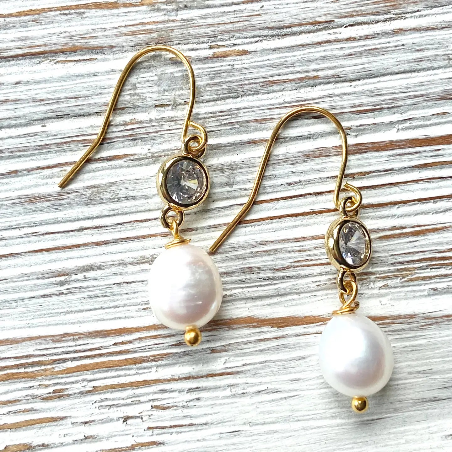 Vera Fresh Water Pearl Earrings