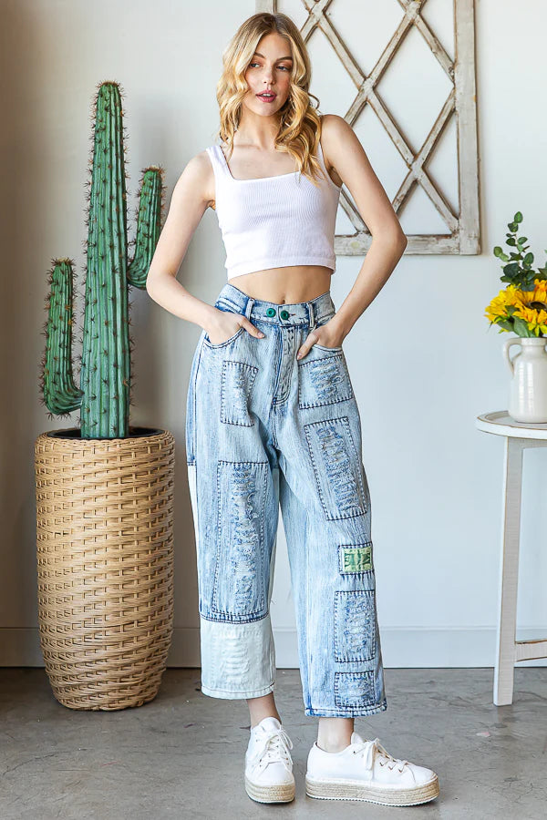 WASHED DISTRESSED PATCHWROK DENIM JEANS