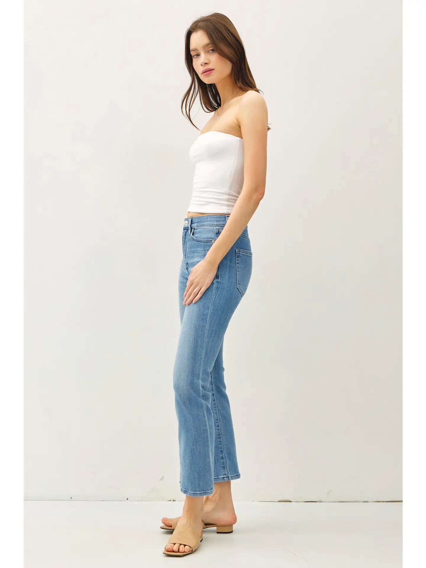 New Shade [Soft Core] Basic Bandeau Top-Off White