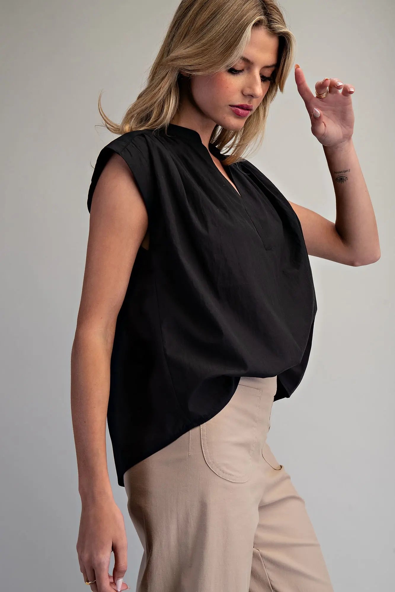 Cherise Split Neck Sleeveless Blouse-Black