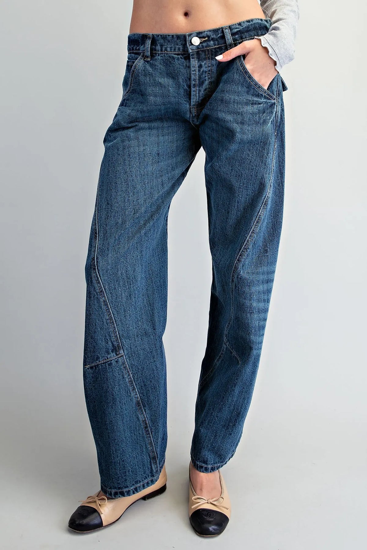 Hilton Curved Seam Barrel Jeans