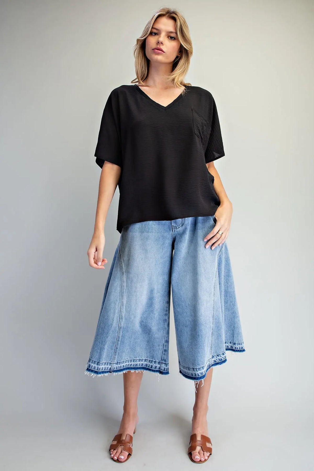 Myrna V-Neck Chest Pocket Top-Black