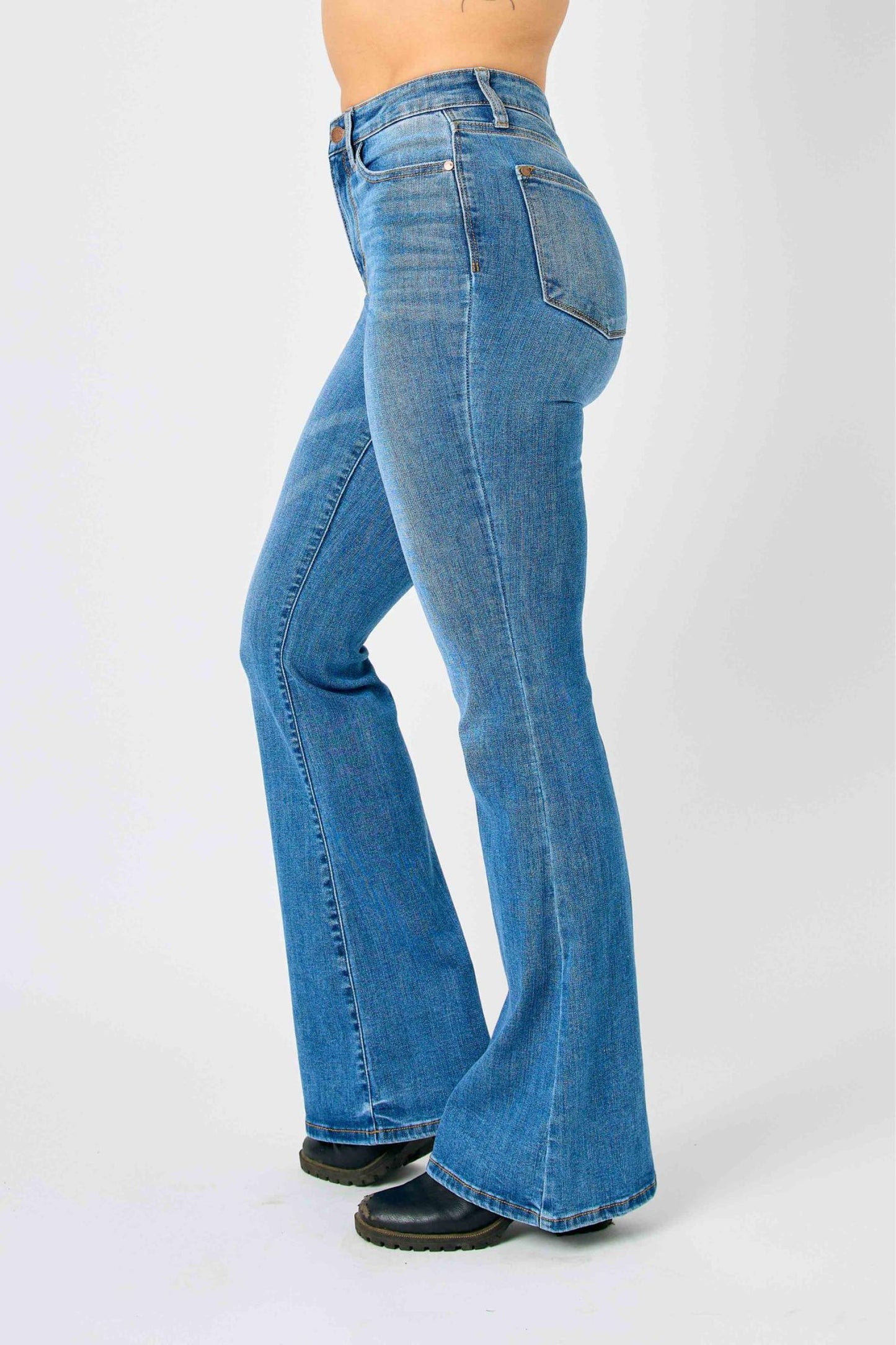 Judy Blue Mid Rise Flare-Medium Wash