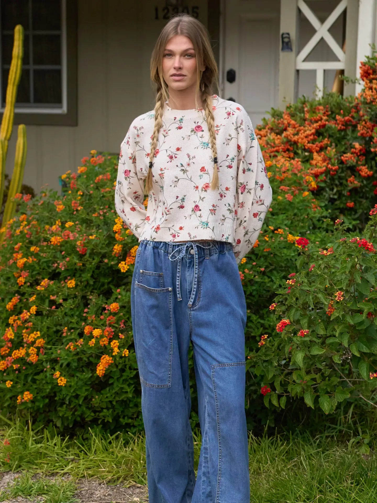Bailey Floral Lightweight Longsleeve Sweater