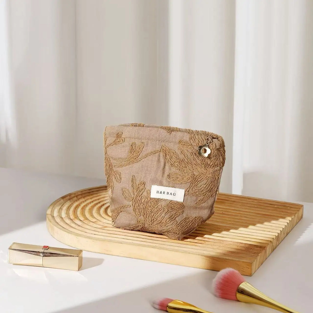 Cute Floral Embroidery Portable Cosmetic Bag-Small BR