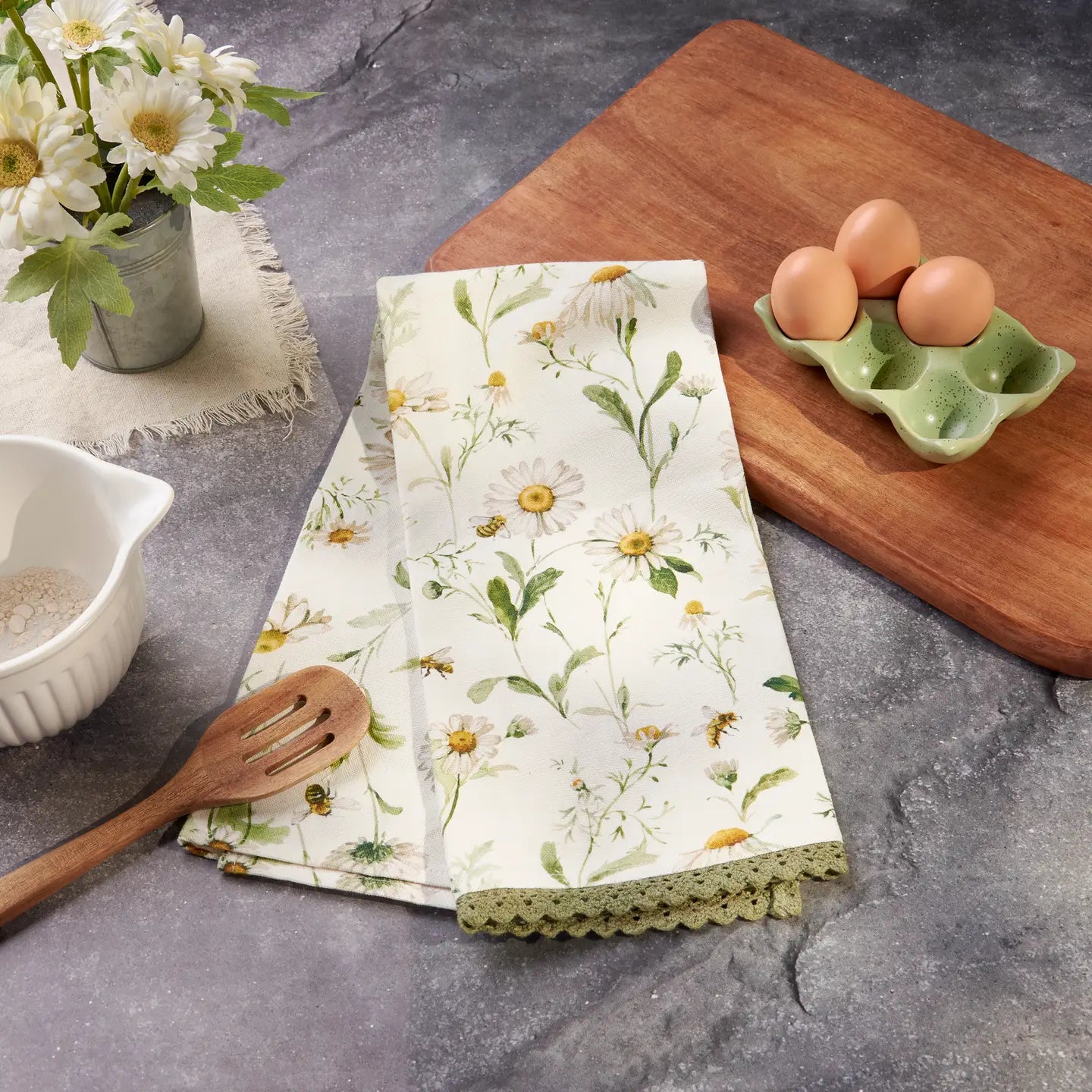 Daisy Lace Kitchen Towel