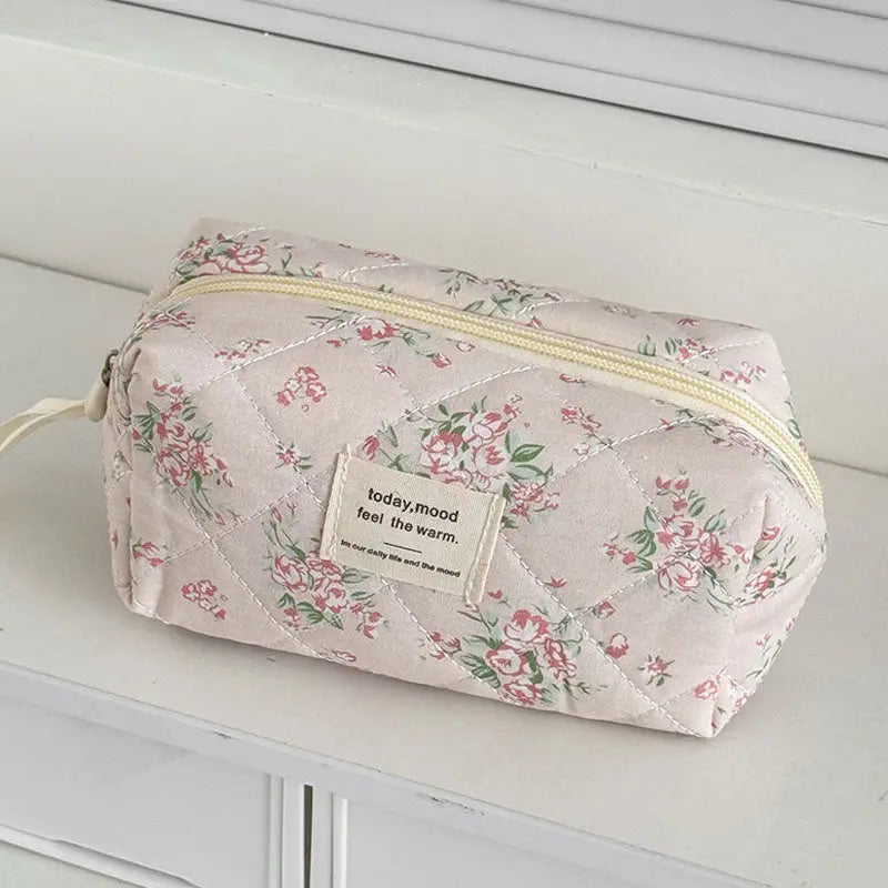 Quilted Cotton Floral Print Portable Storage Bag-Small