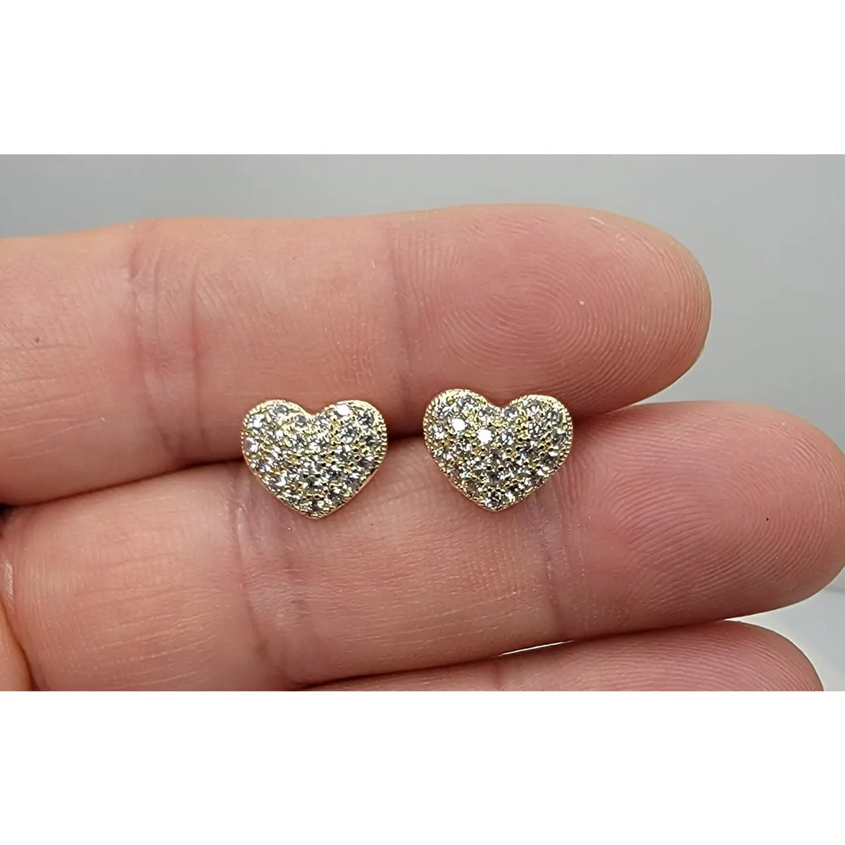 Heart Shape Post Earring-Gold or Silver