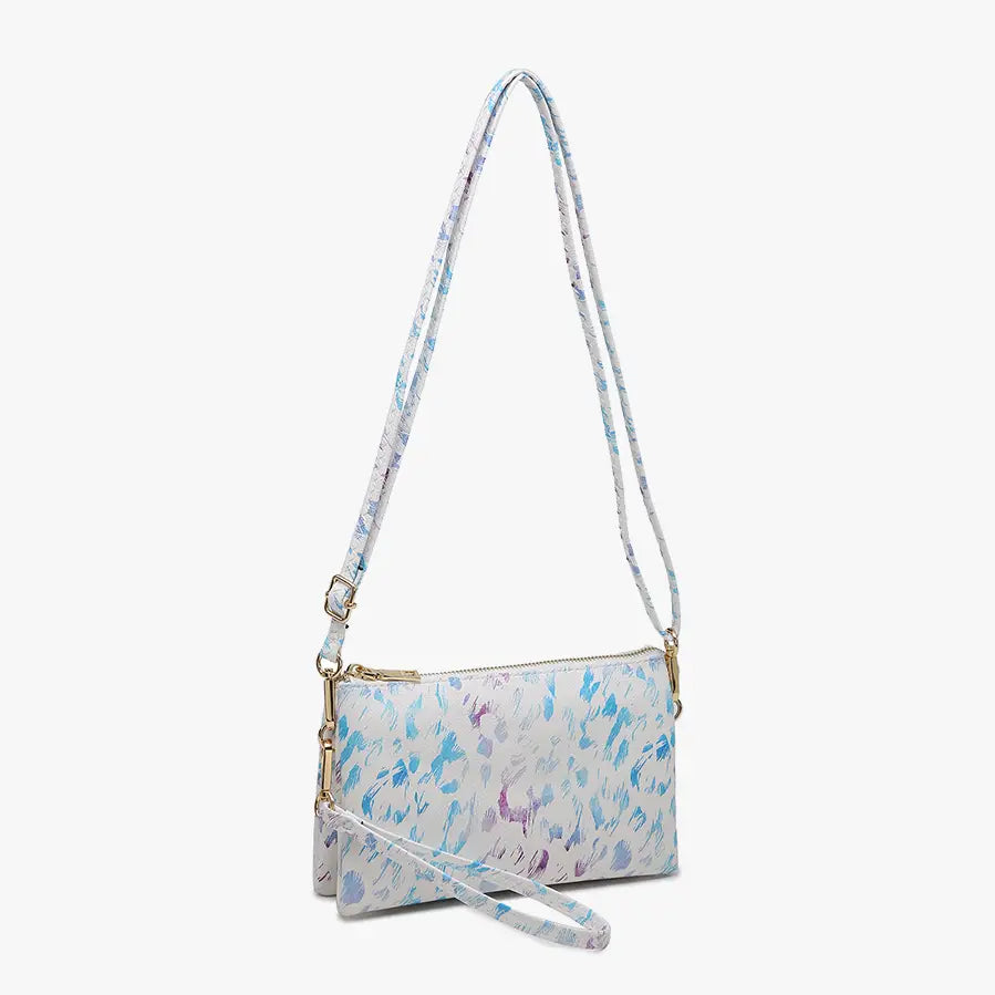 Crossbody/Wristlet-Cheetah D Silver