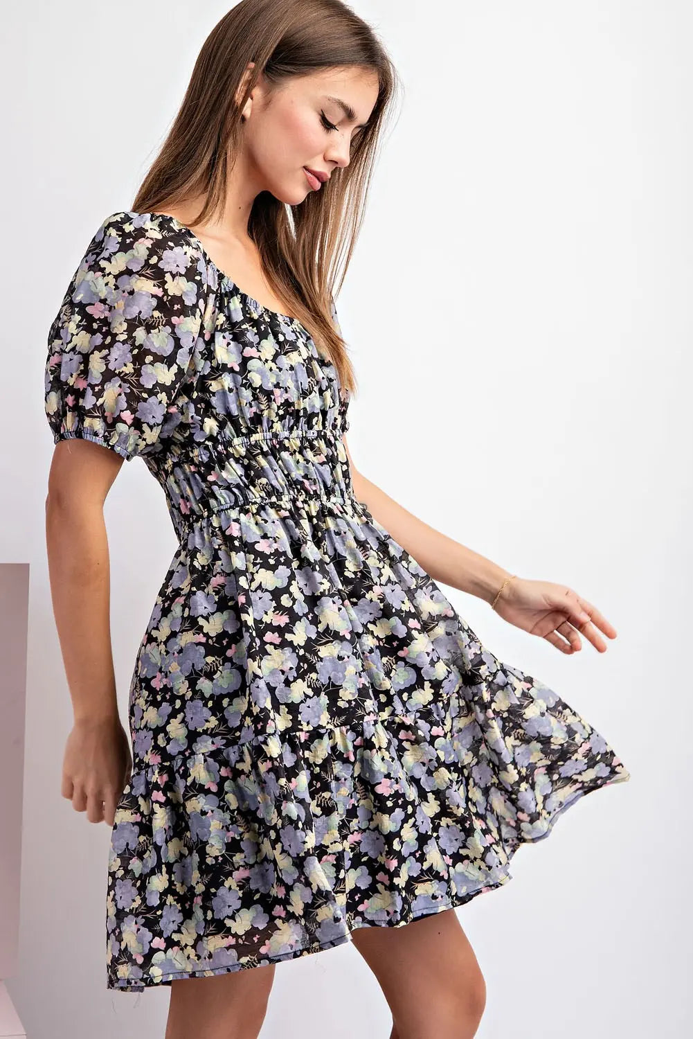 Nellie Short Sleeve Floral Print Dress
