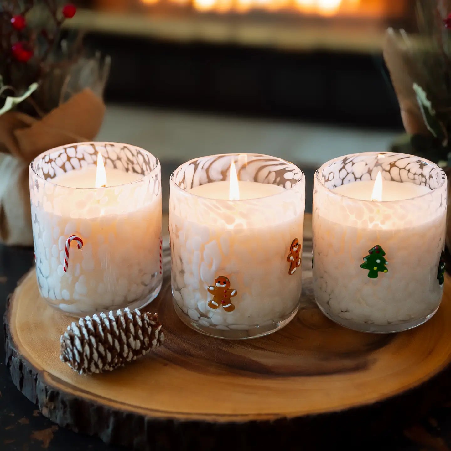 Candy Cane Holiday Confetti Icon 12oz Candle
