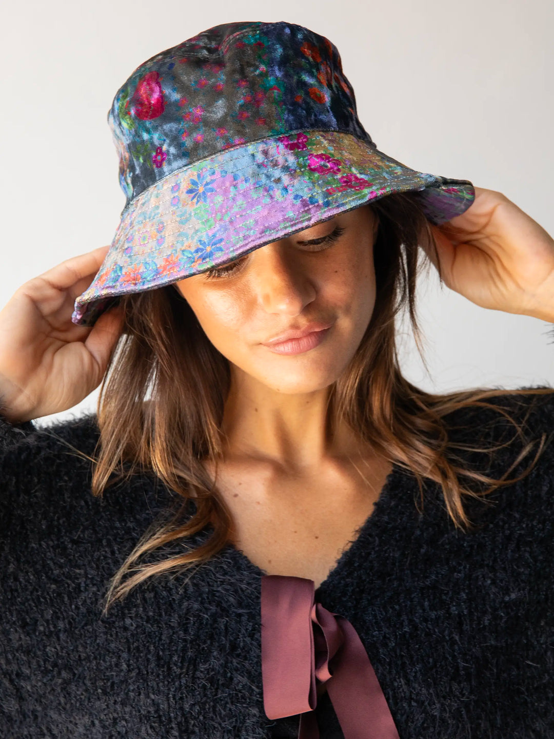 Printed Velvet Bucket Hat Vin Rose