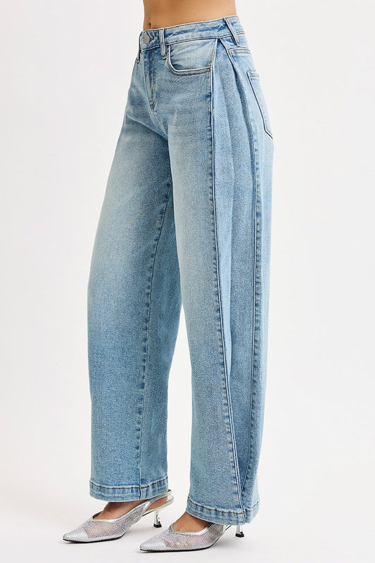 Joslyn MID RISE FIT WIDE & BARREL SNAP CLOSED HEM JEANS