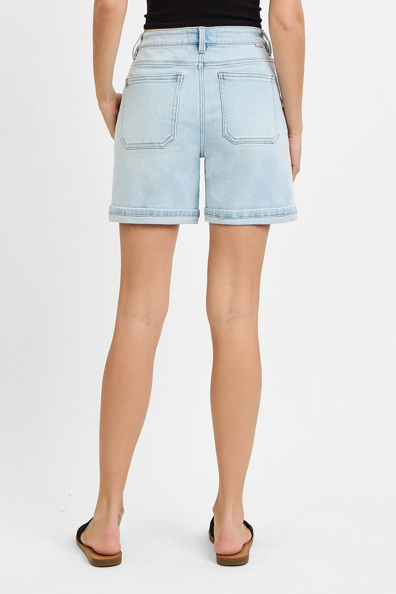 HIGH RISE PATCH POCKET CUFFED RELAXED SHORTS-Light