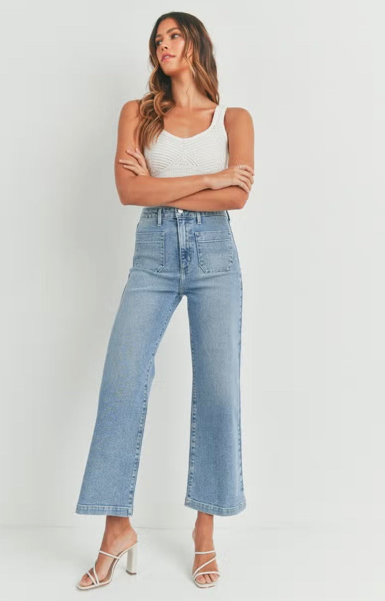 Patch Pocket Wide Leg Jean