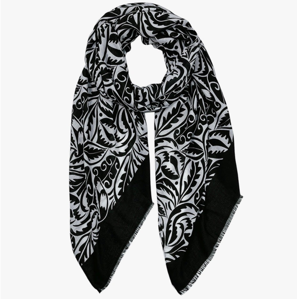 Solid Bold Paisley Print Scarf