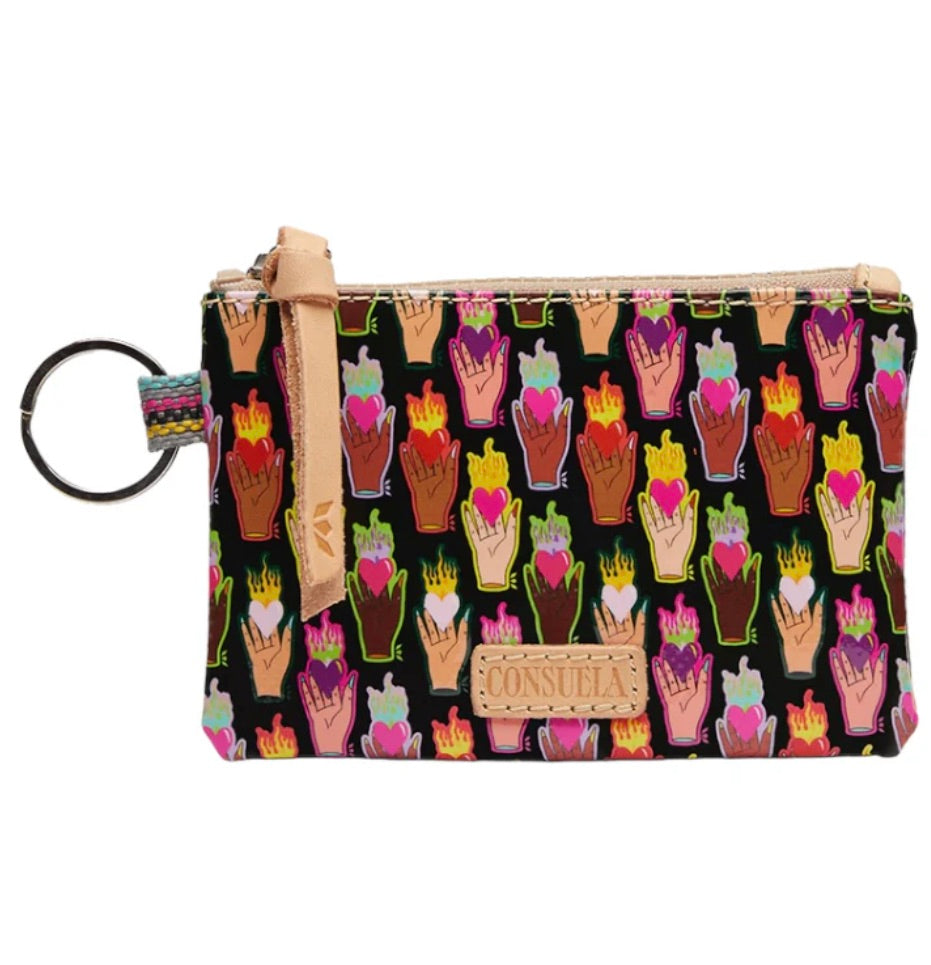 Consuela-Pouch, Sisters