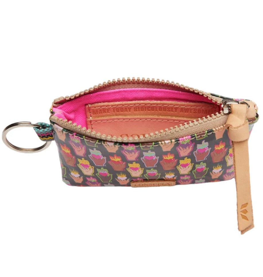 Consuela-Pouch, Sisters