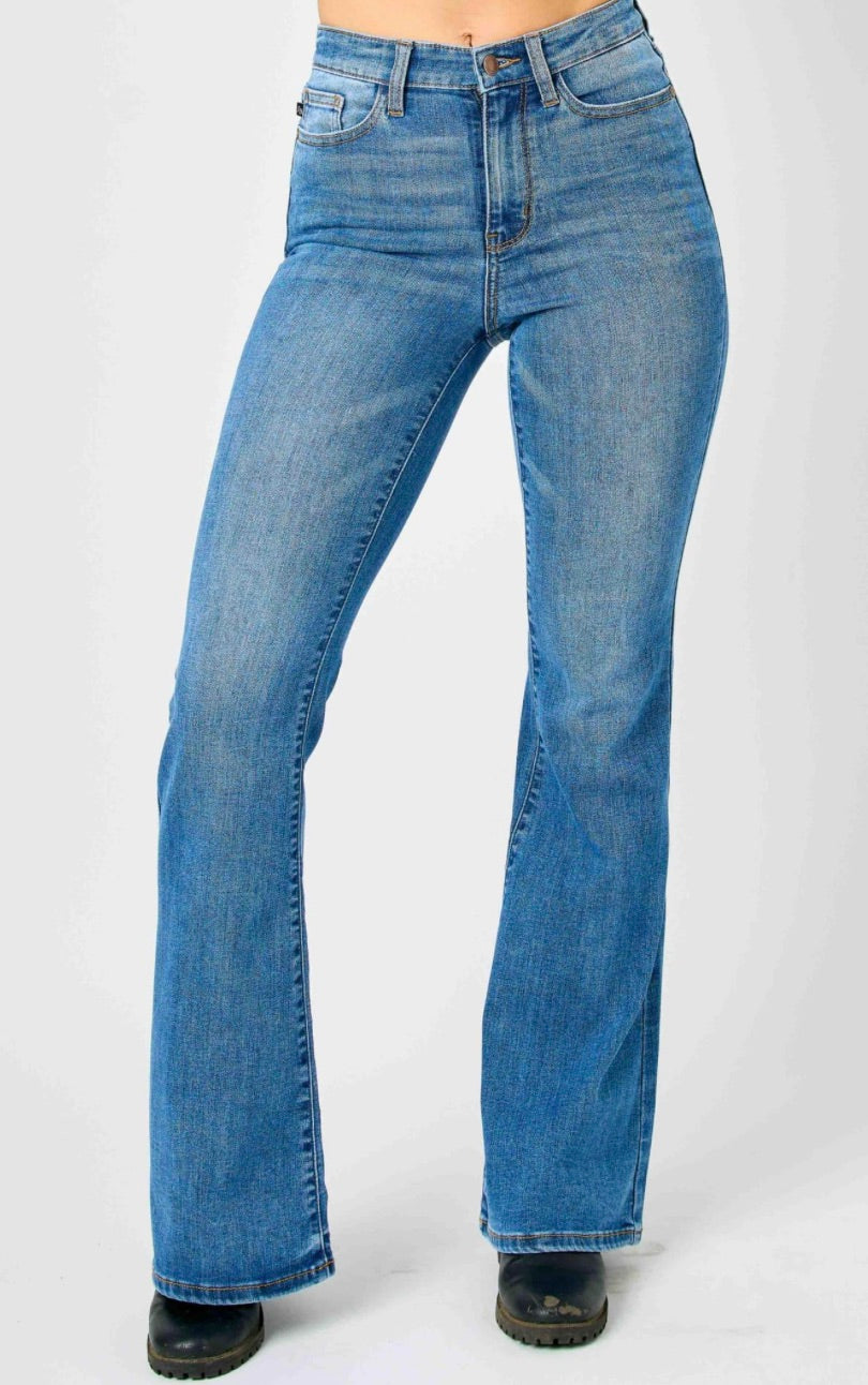 Judy Blue Mid Rise Flare-Medium Wash