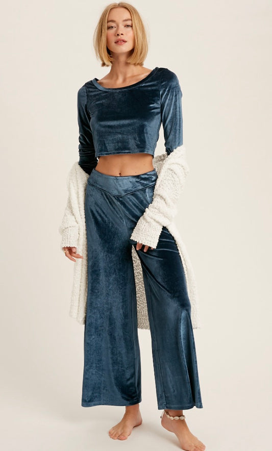 VELET WIDE NECK CROP TOP AND WIDE LEG PANTS SET-Vintage Blue