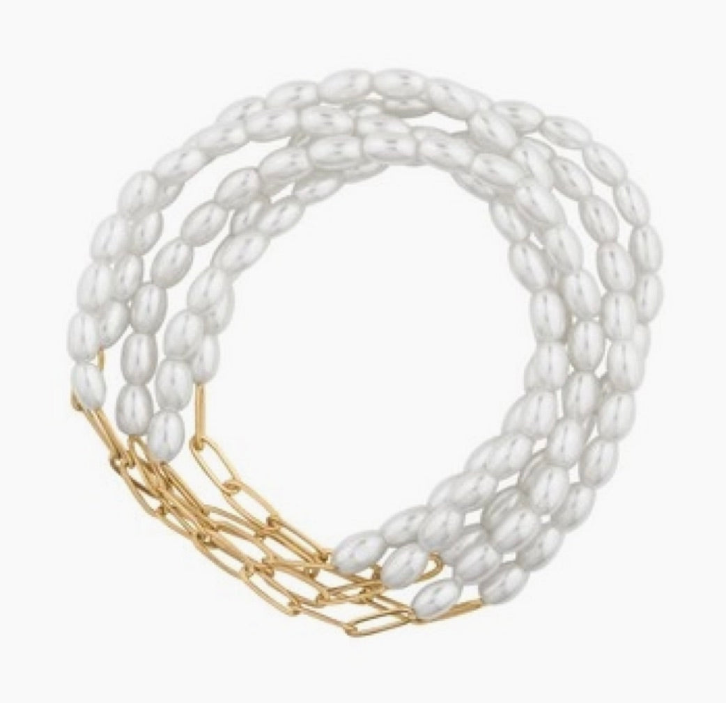 Honor Gold Pearl Bracelet