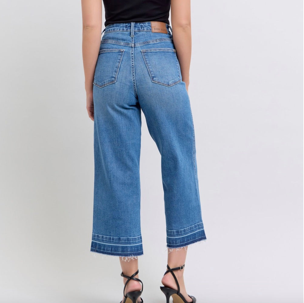 Judy Blue HW Hem Crop Wide