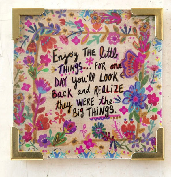 Corner Magnet - Enjoy The Little Things