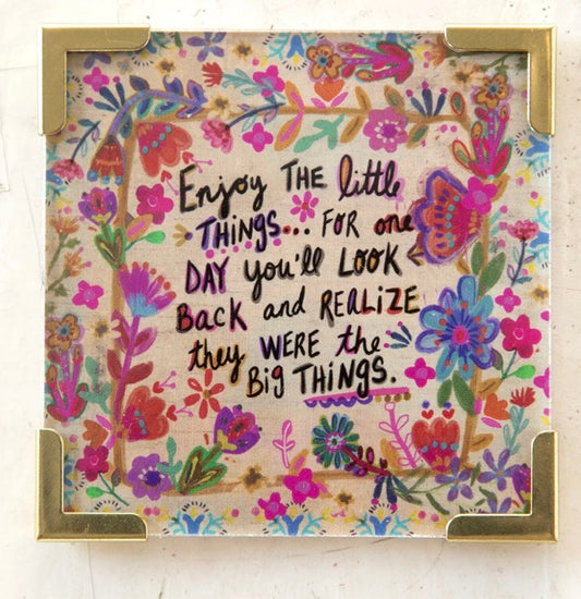 Corner Magnet - Enjoy The Little Things