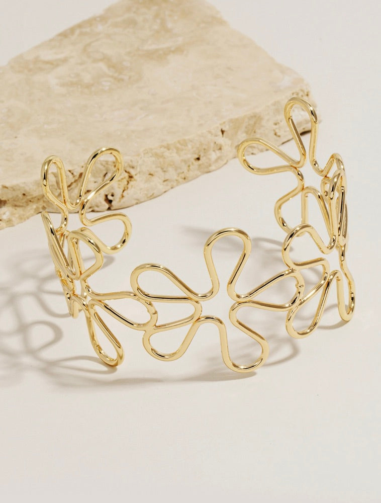 Metallic Wire Flower Cuff Bracelet