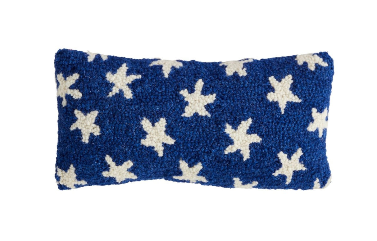 STARS HOOKED WOOL PILLOW