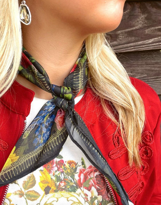Legend Scarf