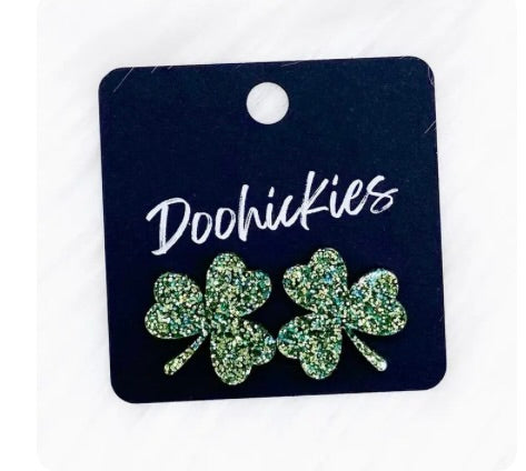 21mm Statement Shamrock Studs-Shamrock Glitter