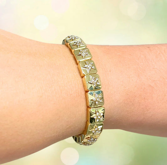 Taylor Shaye-Golden Hour Bracelet Star Struck