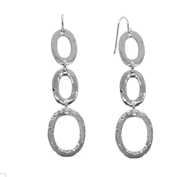 THREE HAMMERED OVAL DROP EARRINGS WHITE