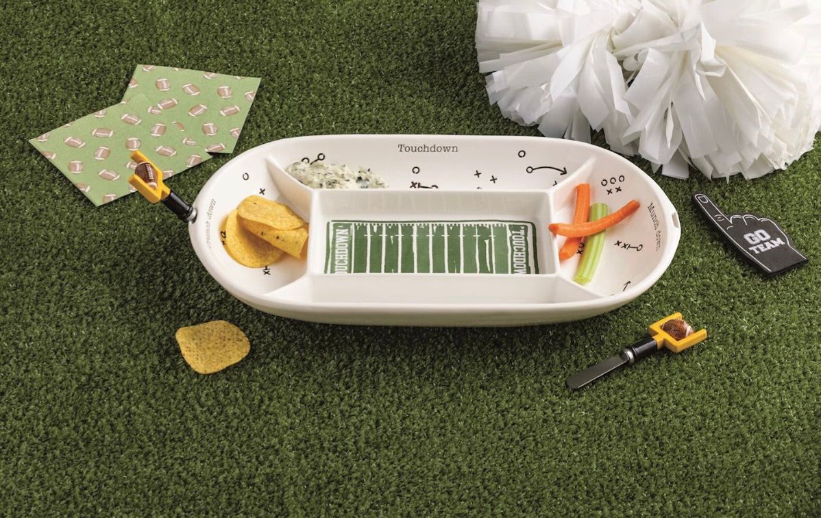 DIVIDED FOOTBALL FIELD PLATTER SET