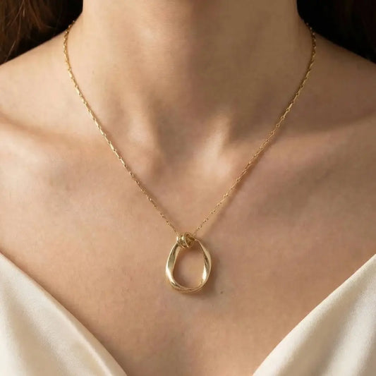 Twisted Oval Pendant Dainty Chain Necklace-Gold