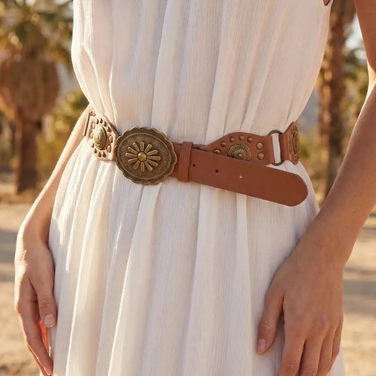 Oval Concho Disc Vegan Leather Link Belt-Brown