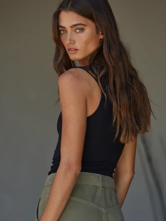 Double Layered Seamless Top-Black