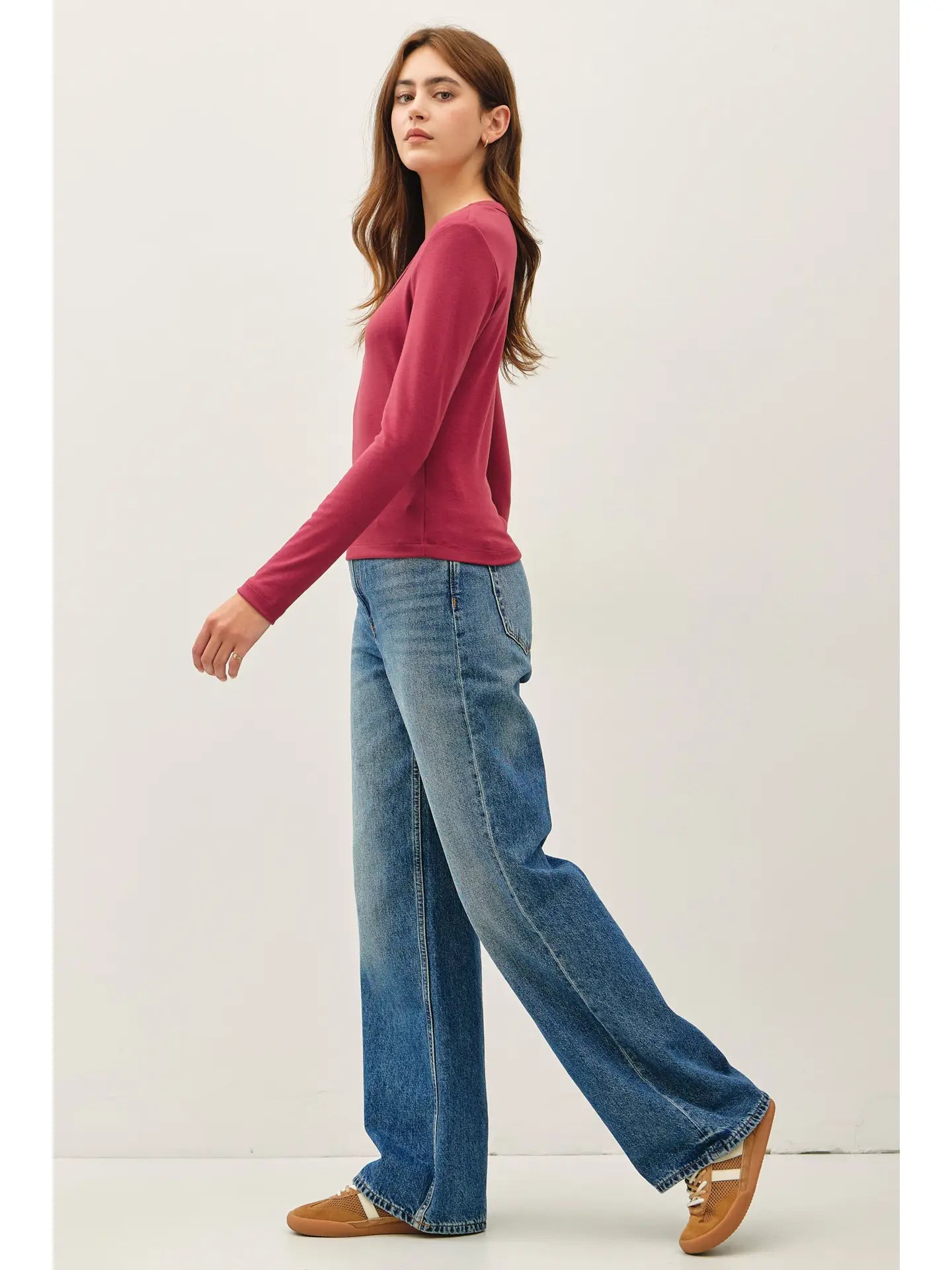 Basic Scoop Neck Long Sleeve Top-Burgandy